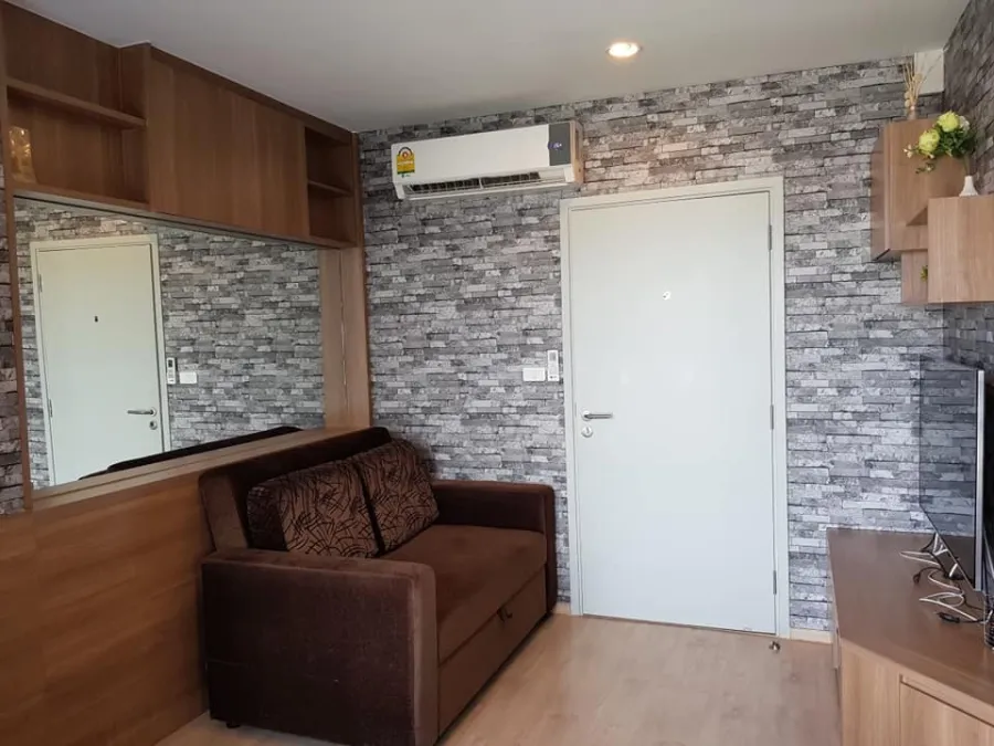 Condo for sale, Ideo Sathorn Thapra, nice room, spacious size, fully furnished, high floor, beautiful view, great price, don't miss it