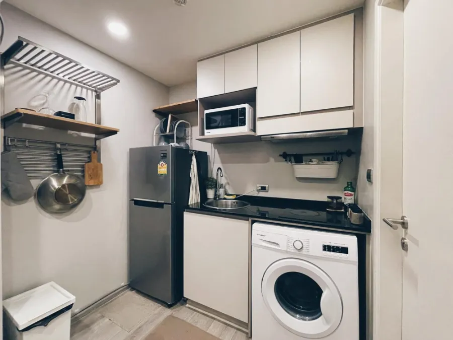 Condo for rent, The Urban Attitude Bearing 14, 4th floor, ready to move in, 2 bedrooms, good location, don't miss it!!