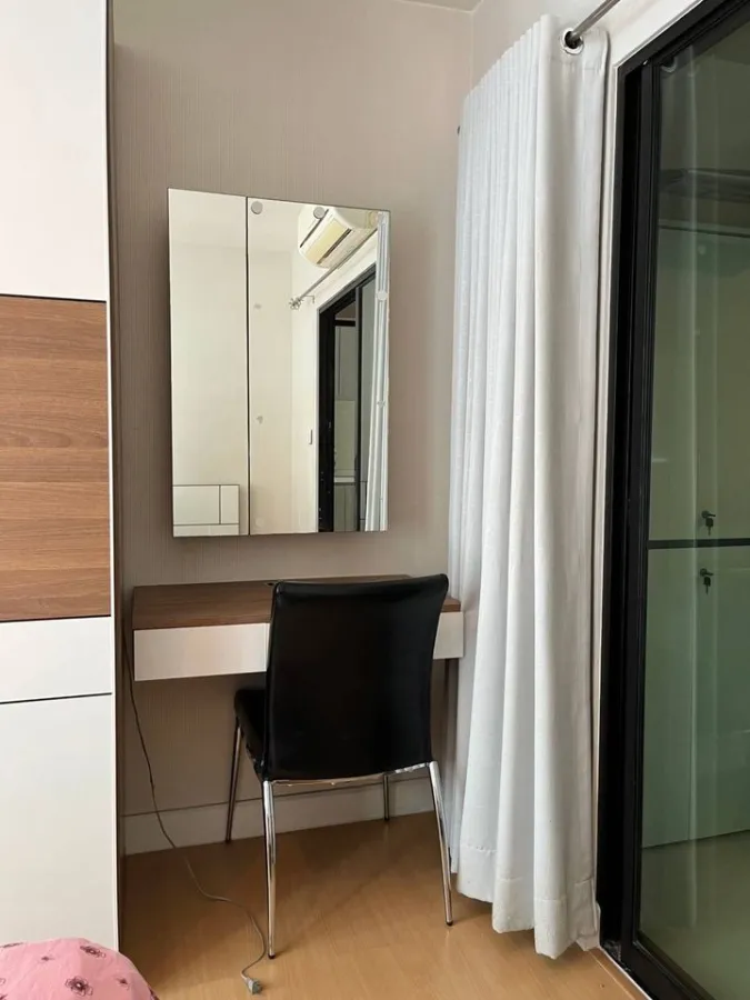 ขาย คอนโด เมโทร ลักซ์ โรสโกลด์ พหลฯ-สุทธิสาร เฟอร์นิเจอร์และเครื่องใช้ไฟฟ้าครบ ด่วนๆ
