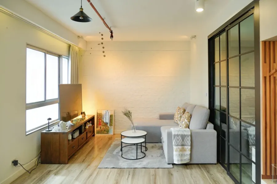 Condo One X Sukhumvit 26 for sale, spacious room, comfortable living, fully furnished, reserve now before it's too late!!