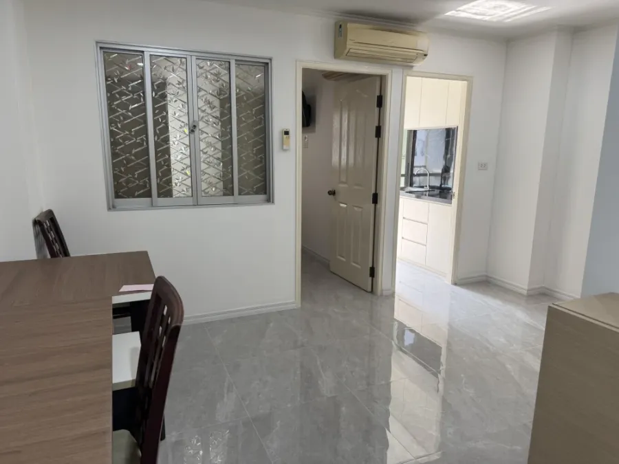 For rent: Lumpini Ville Ramintra - Laksi, 1 bedroom, 1 bathroom, fully furnished. Just bring your bags and move in!