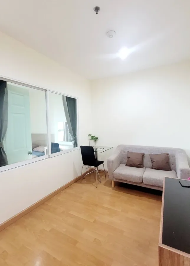 Life at Phahon-Ari for sale, room ready to move in Don't postpone it. Good like this, reserve now.