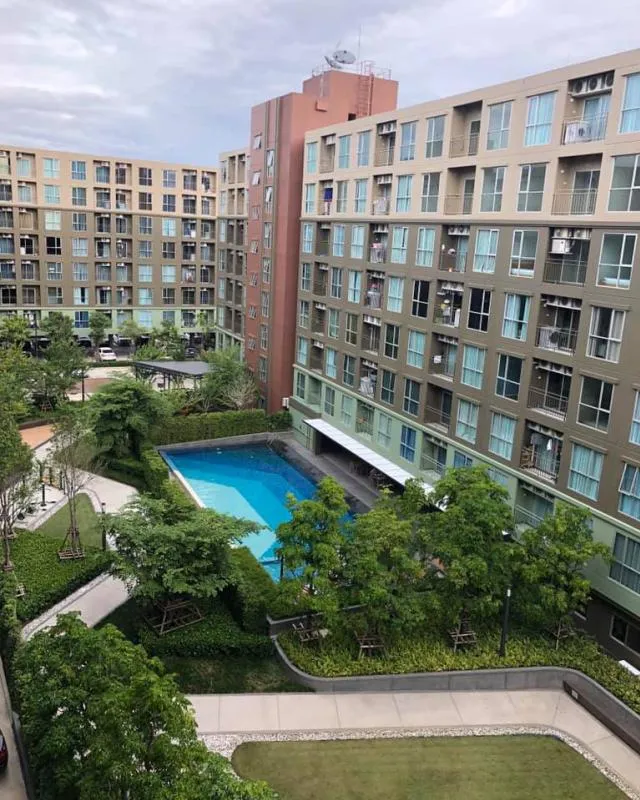 - Rent lumpini place bangna km.3, 6th floor, building A, clean room, built-in furniture, tight room! Beautiful swimming pool view. Quick.