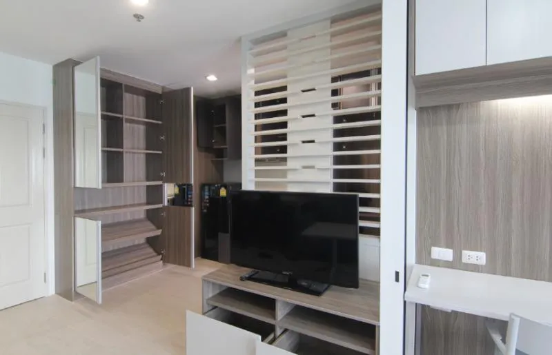 Sym Vipa Ladprao for sale, beautiful room, newly decorated, just finished, 16th floor, very beautiful view, you will regret it!