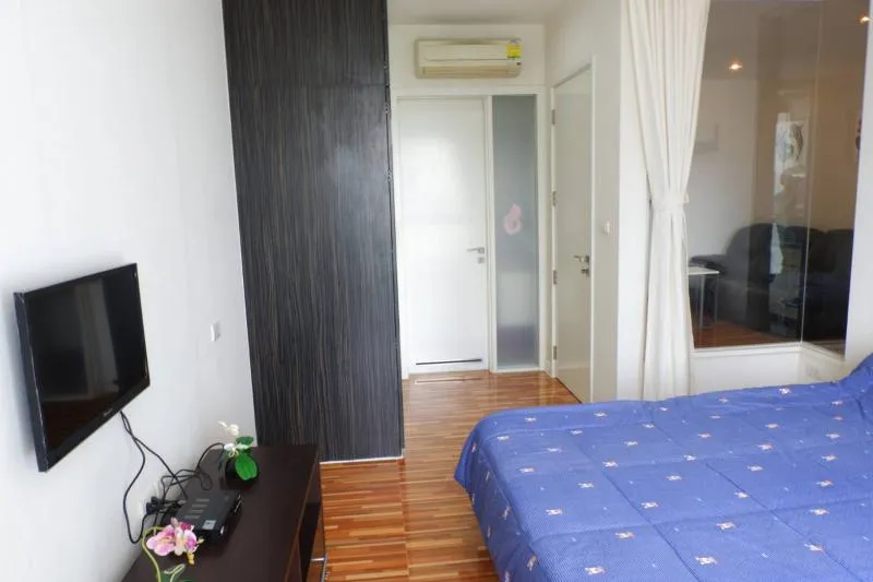 Condo for rent / sale, The Room Sukhumvit 62, beautiful room, very tightly decorated, close to the sky train, golden location, do not miss it.