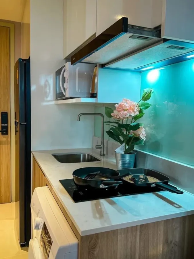 For sale or rent: One Pattaya (North Pattaya) 17th floor, Pattaya city view, great feel, fully furnished, hurry and reserve now!