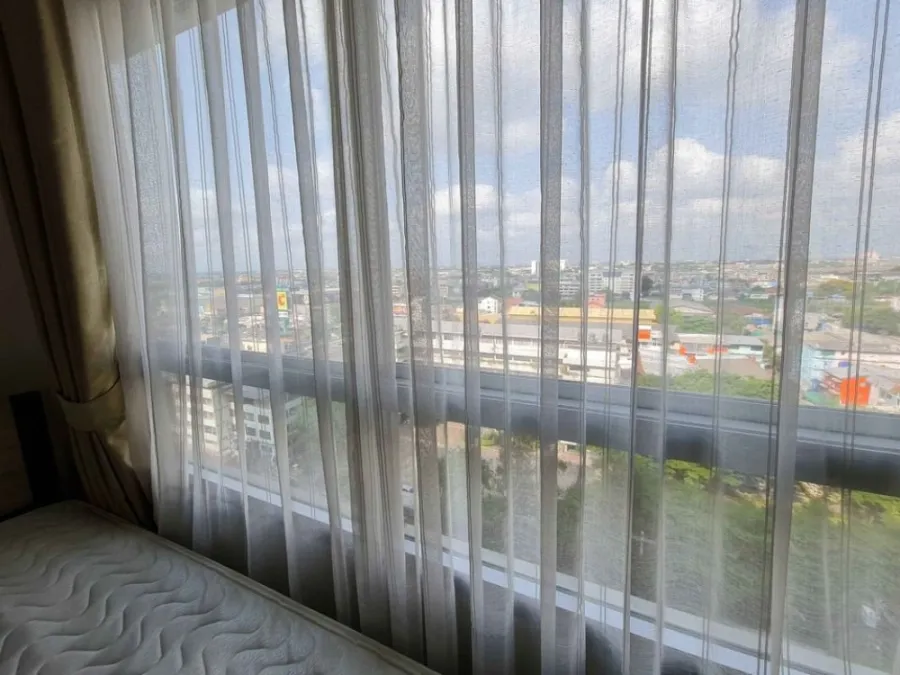 For rent, Lumpini Park Phetkasem 98, open view, clean room very well proportioned If interested, hurry to reserve now.