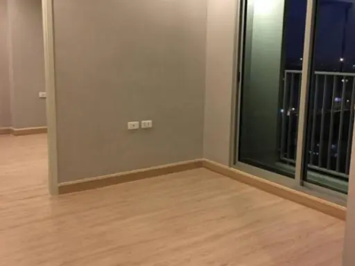 Urgent sale, Casa Condo, Bang Yai, pool view, largest room, size 35.11 sq.m. Hurry up and miss it and you will regret it quickly.