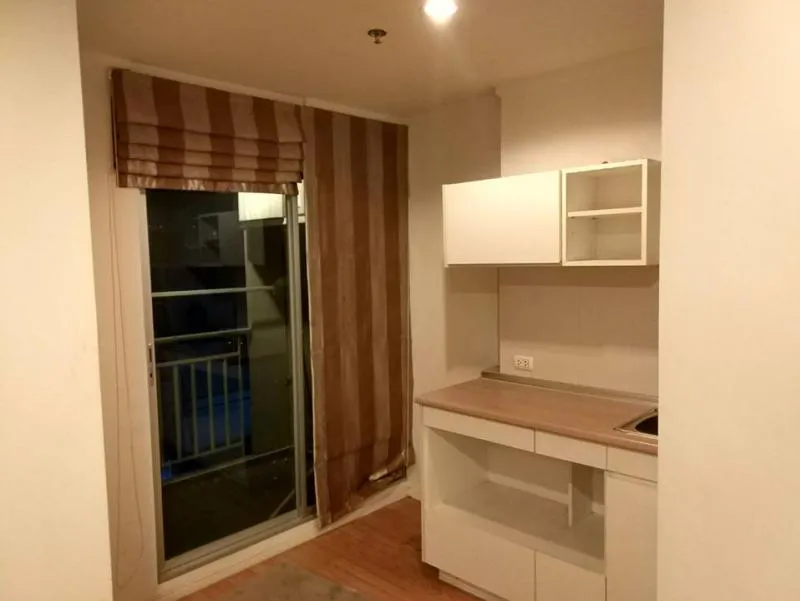 Condo for sale Lumpini Ville Lasalle - Bearing, 1 bedroom, 1 bath, 4th floor, very cheap.