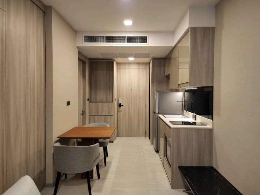 ขาย ให้เช่า คอนโด Fynn Sukhumvit 31 ห้องพร้อมอยู่ ully furnished ตกแต่งครบ ครัว built in รีบย้าย