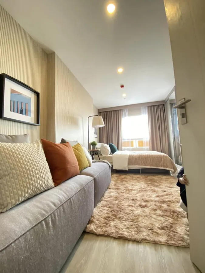 For rent Elio Sathorn-Wutthakat, a beautifully decorated room with complete amenities. You must not miss it.