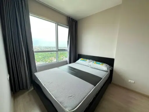 Selling The Tempo Grand Sathon-Wutthakat, 19th floor, Building A. Spacious and comfortable unit. Book now!