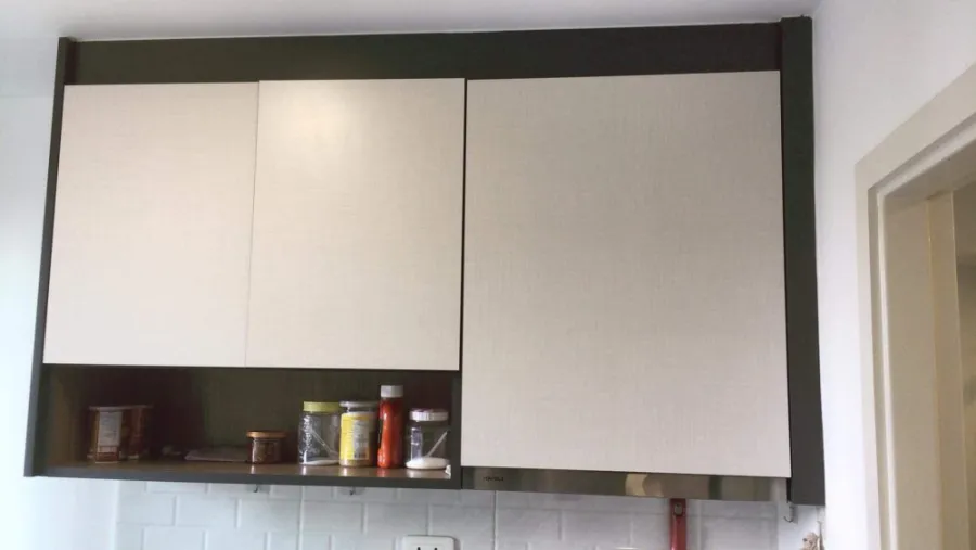 For sale: The One Plus Grand Ramkhamhaeng. The room is separated into sections. Complete set of furniture Don't just look, hurry and reserve now.