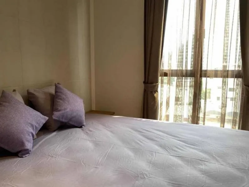 Rent Runesu Thonglor 5, 6th floor, wide balcony, fully furnished, near BTS Thonglor, just 5 minutes like this, must book.