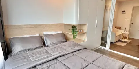 ให้เช่า Regent Home Wuttakat ห้องพร้อมอยู่ ชั้นสูง พร้อมเฟอร์ รีบจองเลย