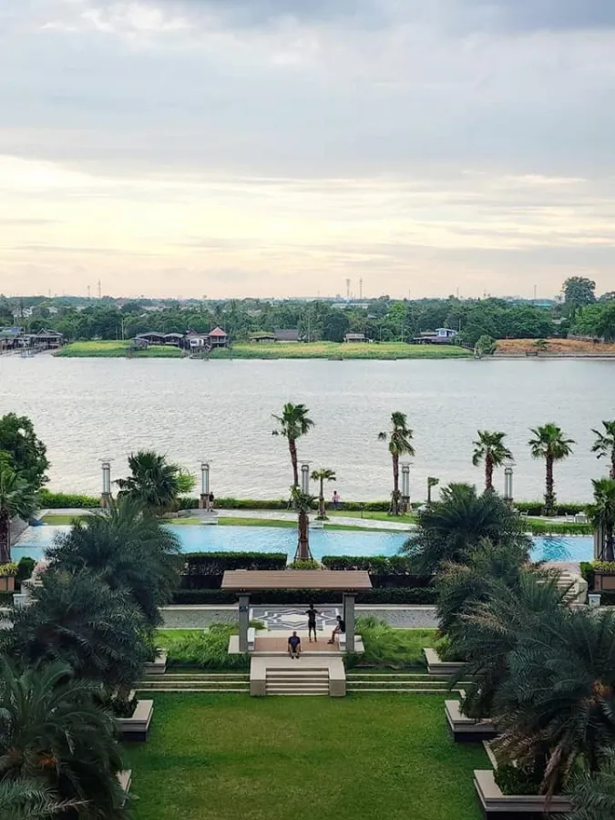 For sale, for rent, Manor Sanambinnam, 34th floor, great view of the Chao Phraya River, spacious room with a large TV, don't miss it.