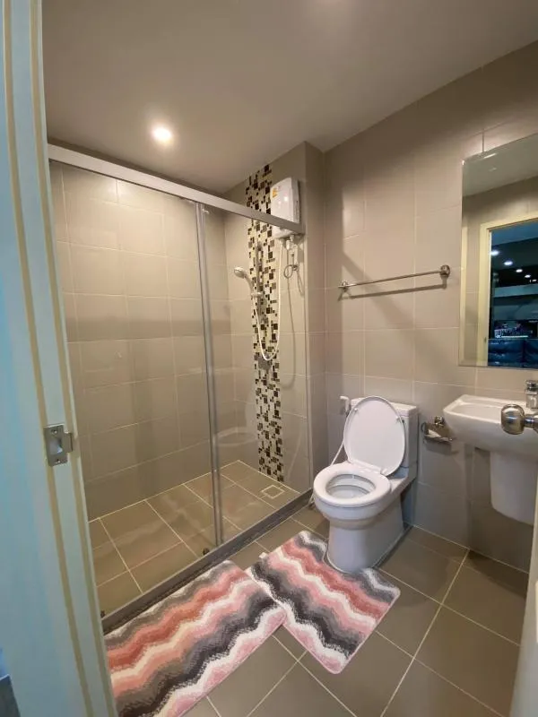 Very beautiful room, Condo for rent Supalai Veranda Rama 9, brand new room, elegant decoration, near the business district, book now