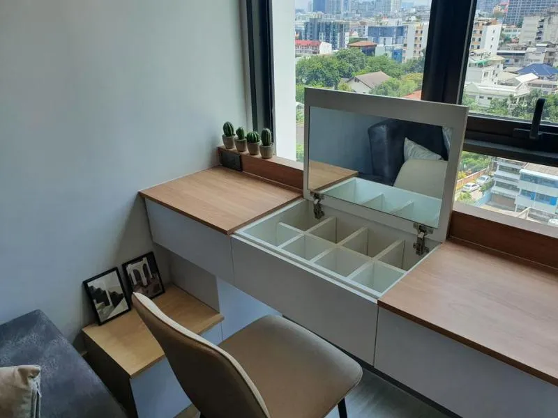 full built-in Make good use of every space in the room. No matter how many items, I can take it. Life ladprao. This room is great.