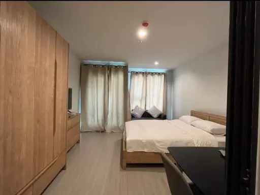 Rent Life Ladprao, ready to move in room, great price, complete in one place Must reserve now.