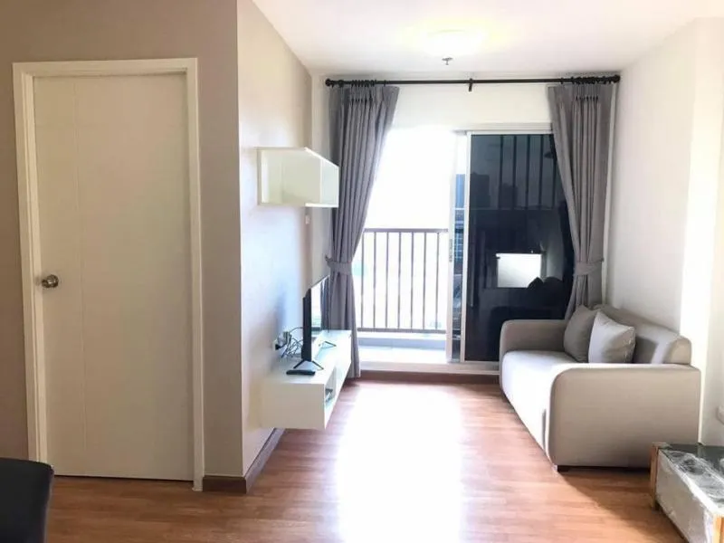 Great value for sale, The Trust Condo Ngamwongwan, size 30 sqm., complete facilities. Worth this. Buy it quickly.