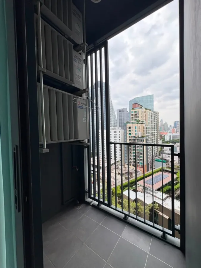 For rent: Ideo Chula Samyan. Spacious room with perfect functionality. Beautifully decorated and fully furnished, ready to move in.