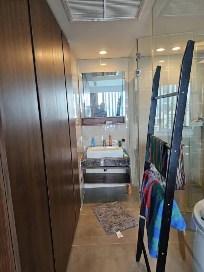 ขาย ให้เช่า ไซมิส เทอร์ตี้ ไนน์ ชั้น 2 ห้องมุม Fully Furnished มาพร้อมการตกแต่งที่ครบครัน จองเลยจ้า