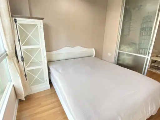 For rent, Lumpini Place Ratchayothin, 16th floor, high view, not uncomfortable. very nice room Complete electrical appliances. Hurry up to reserve.