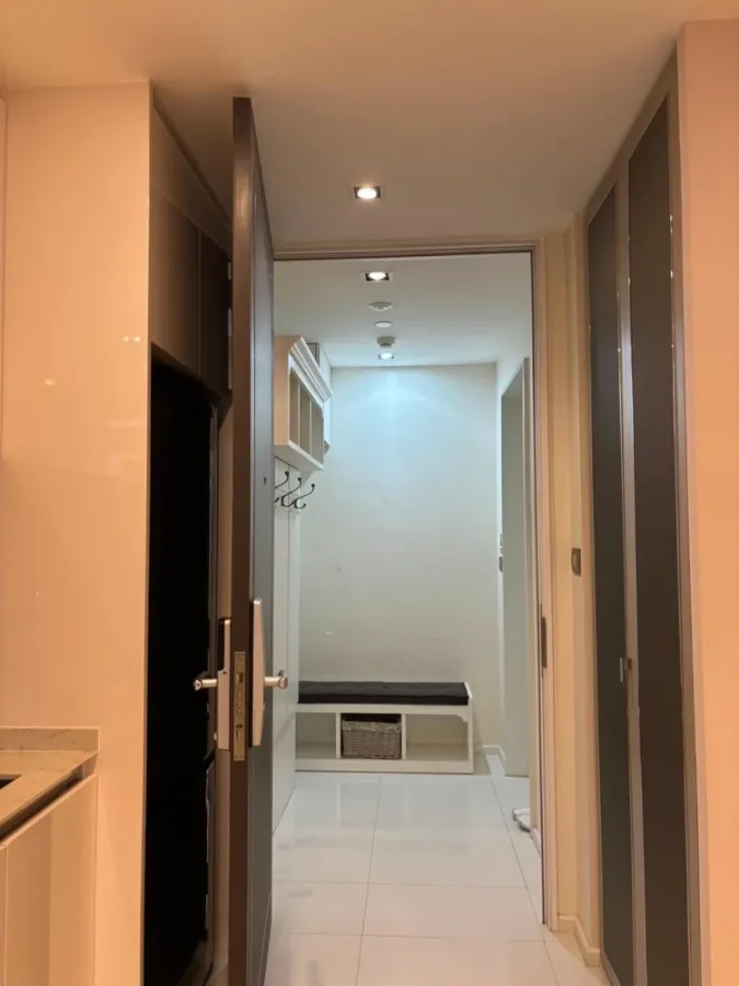 ขาย The Bangkok Sathorn ชั้น 14 พร้อมบิวท์อินครบและลิฟต์ส่วนตัว ได้วิวเมือง CBD พลาดแล้วจะเสียใจ