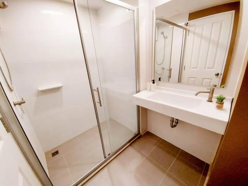 For rent U Delight @ Talat Phlu Station, corner room, very private Decorated a minimal room, very nice to move.