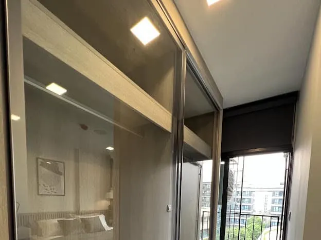 Condo for rent, Kave Ava, fully furnished room, beautiful, inviting, has a walk in closet too, hurry up and book now.