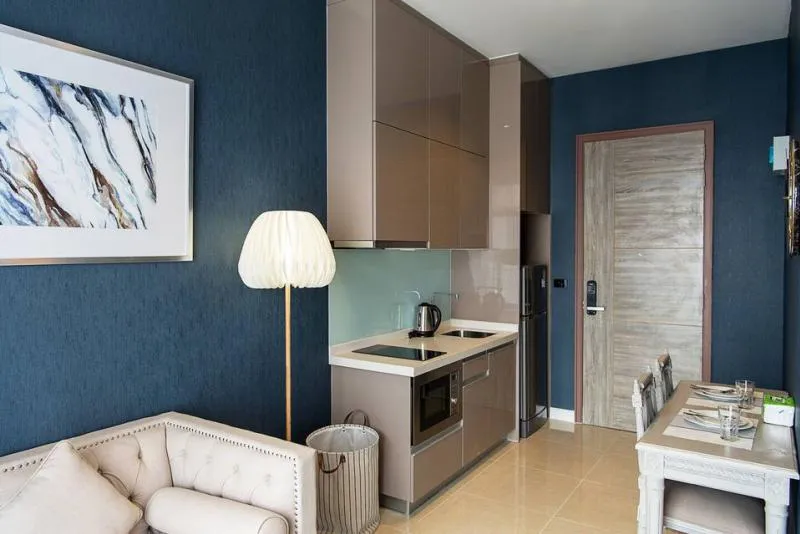Condo for rent, Mayfair Place Sukhumvit 50, corner room, northeast, do not miss.
