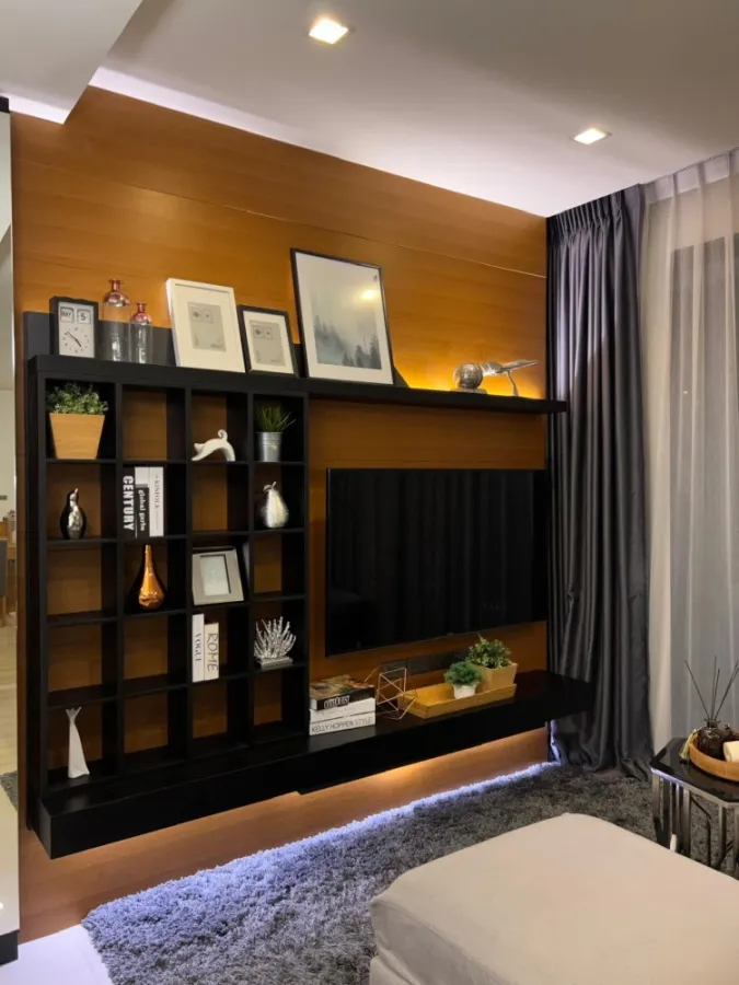 ขาย Quinn Condo Ratchada 17 ห้องหรู ดูดี เหมาะกับทุกวัย บิวท์อินปังๆ เฟฟอร์จุกมากๆ จองด่วนๆ