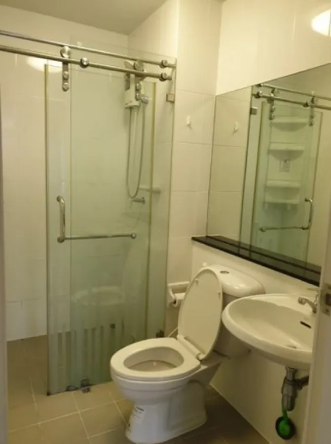 Beautiful room has arrived. Sell/Rent Plum Condo Phaholyothin 89, good mattress. The most complete electrical appliances. Don't miss it.