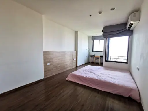 For sale: U Delight Residence Riverfront Rama 3, 21st floor, great river view, simple decorated room, reserve now.