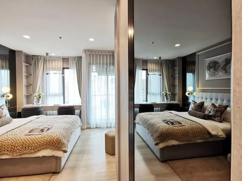 Condo for rent, Life One Wireless, studio room, beautiful decoration, looks very expensive, a lot of furniture A lot of space is not uncomfortable. Good location, easy to travel, urgently book.