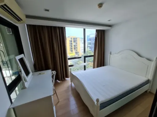 Condo for rent, Socio Ruamrudee, window facing north, beautiful room, near BTS, convenient to travel, book now!
