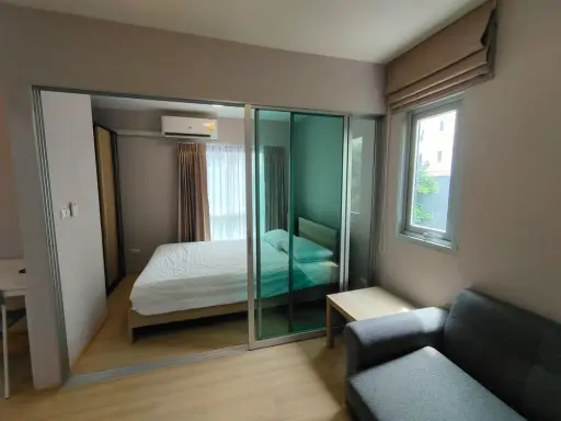 For rent, Plum Condo Chaengwattana Station, corner room, very private, fully furnished, good sofa bed, book now, don't miss it.
