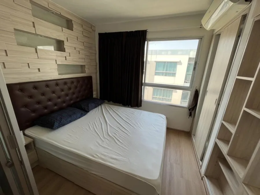 For rent, LPN VILLE On Nut-Pattanakarn, build-in room, beautiful decoration, lots of storage, clean, ready to move in, book now.