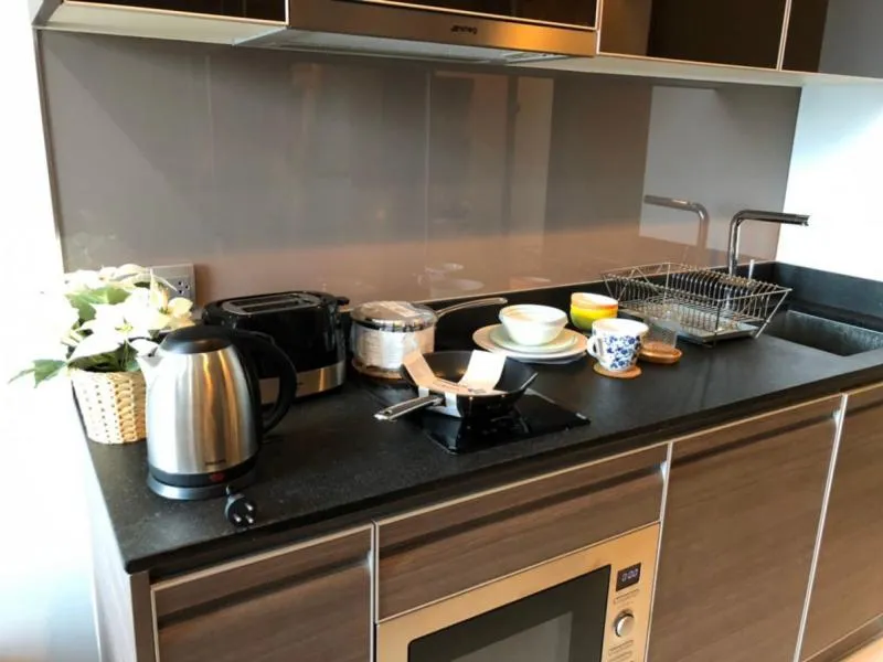 Condo for sale, Keyne by Sansiri, with furniture, this location is very worth investing. This light price comes quickly, definitely hurry.