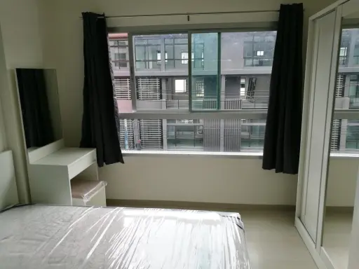 For rent, Aspire Ladprao 113, 4th floor, very good atmosphere, pool view, fully furnished. Don't miss a lot