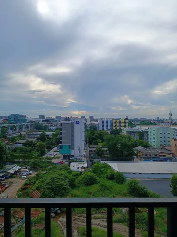 ให้เช่า รีเจ้นท์ โฮม 15 ห้องรีโนเวทปูพื้นใหม่ทั้งหมด ได้วิวโล่งอากาศดีสุดๆ หิ้วกระเป๋าเข้าอยู่เลยจ้า