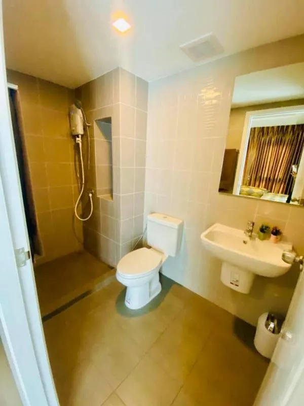 For rent !! Condo Kensington Sukhumvit-Thepharak Beautiful room, fully furnished, very beautiful view, ready to move in.