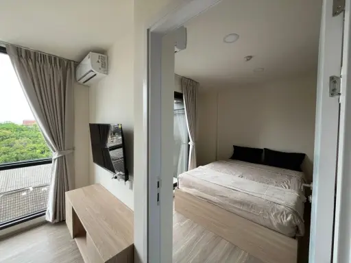 For rent: Beat Sukhumvit Building B, 6th floor, near the elevator. Morning sun, view of trees. Don't miss out!