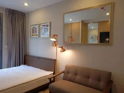 For rent Ideo Q Chula Samyan, studio room, complete facilities This price is very worthwhile. Book quickly.