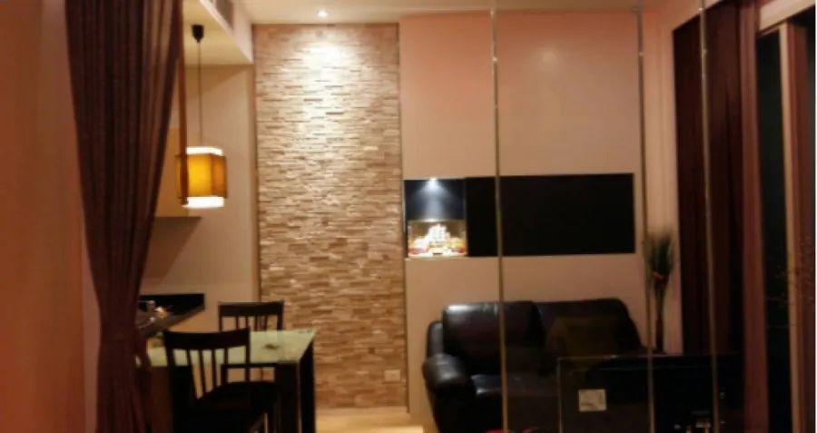For rent, Wind Ratchayothin, 9th floor, fully furnished, built-in, beautiful, livable, fully furnished and electrical appliances. Urgent.