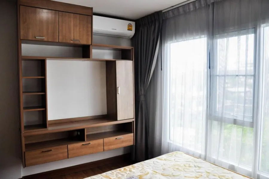For rent, Regent Home 25 Tiwanon, beautiful view room, built-in for sure, get a clear view, clear and comfortable. Hurry up before you miss it.