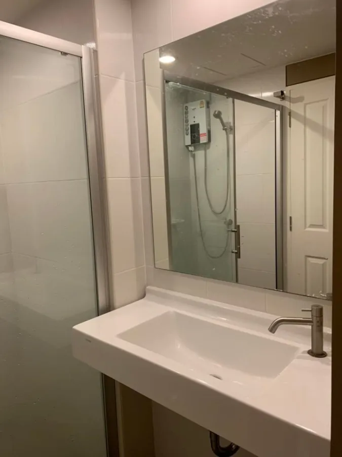 For sale and rent, U Delight at Talat Phlu Station, high floor, room ready to move in, great price, don't postpone it, reserve now.