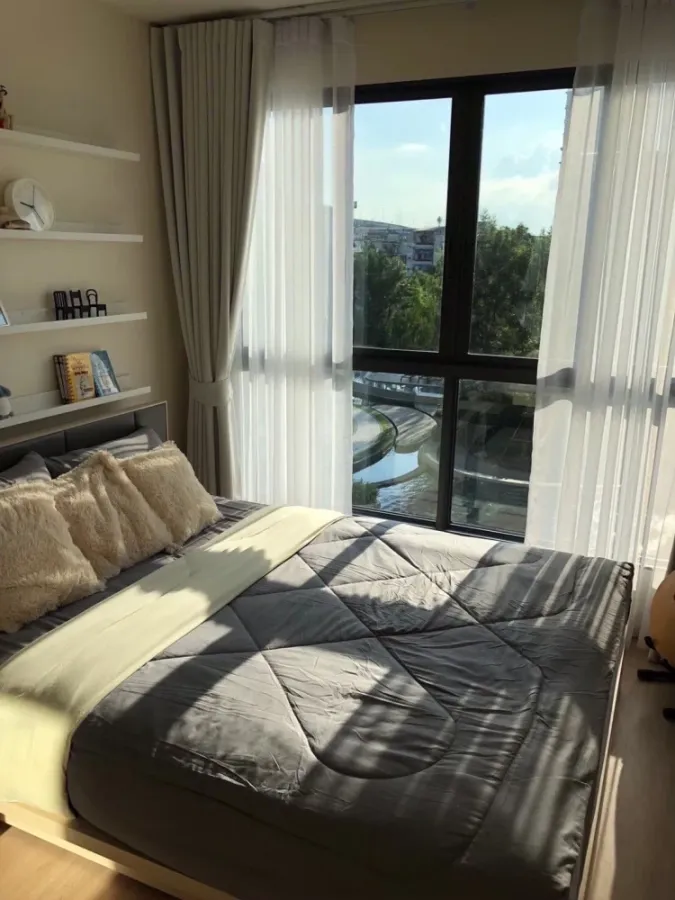 For rent: Ideo O2, 3rd floor, Building B, pool view, very chill, decorated with complete furniture and electrical appliances. Hurry and book now!