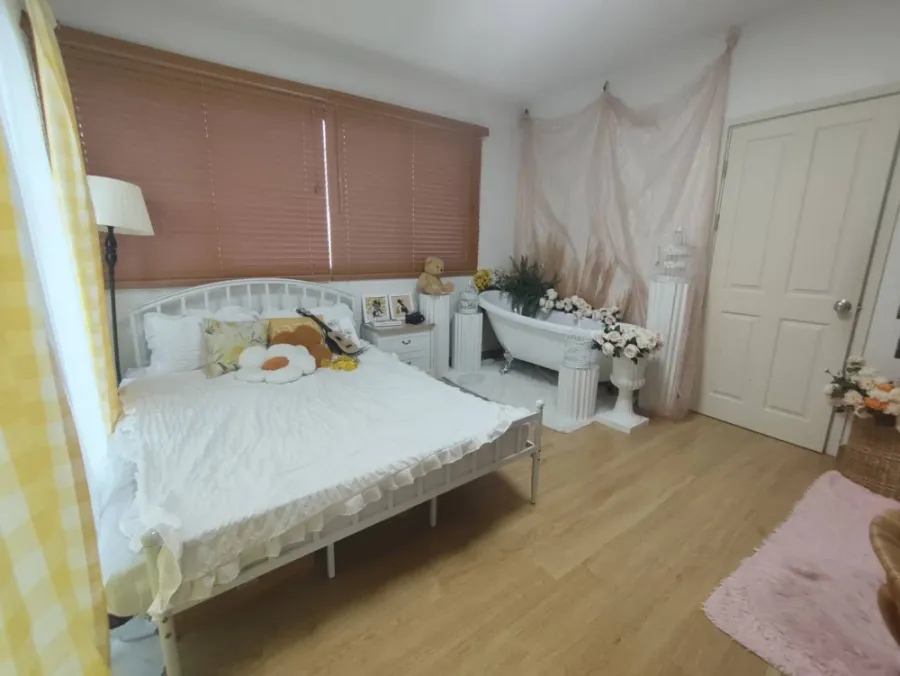 For sale/rent Supalai City Resort Phranangklao Station–Chaophraya, a lovely room, stunningly decorated, with a beautiful river view. Reserve now!