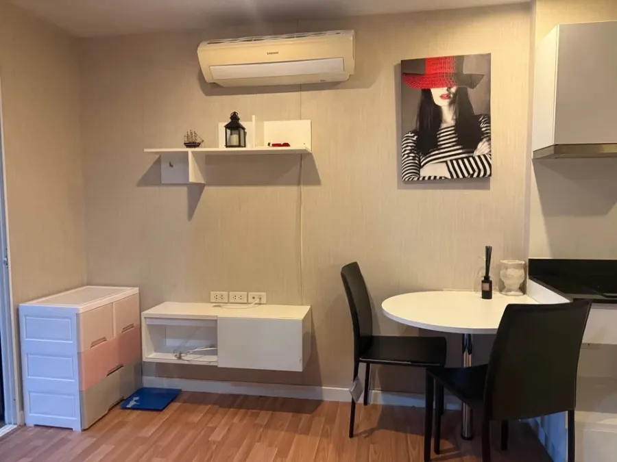 ให้เช่า WE Condo ห้องพร้อมอยู่ เฟอร์พร้อม กว้างขวางอยู่สบาย จองเลยห้ามพลาด!!!